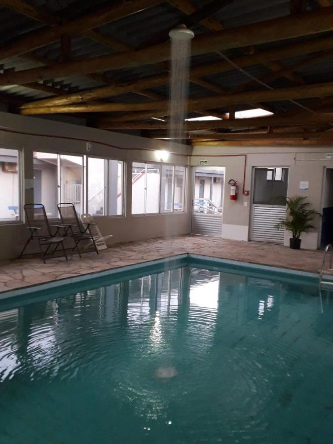Hotel Oasis *